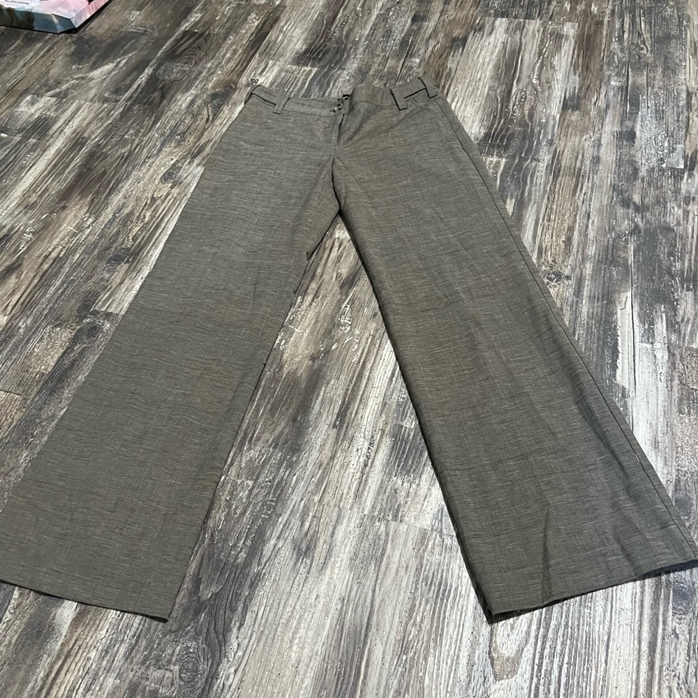 The limited Drew fit size 4 dress pants